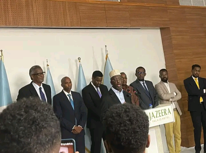 Mucaaradka Oo Hotel Jazeera Kaga Dhawaaqay Bannaanbax Weyn Oo 4-ta June Dhici Doona, Xiisad Siyaasadeed Cusubna Ka Dhalatay Muqdisho