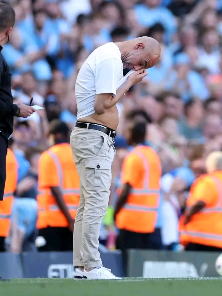 Manchester City F.C. Oo Gelaysa Waji Cusub Kadib Markii Pep Guardiola, John Stones Iyo Bernardo Silva Ay Macsalaameeyeen Kooxda