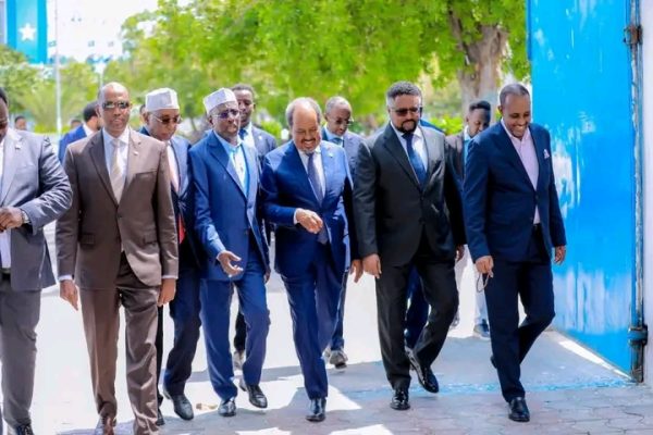 Shirka Xalane Ee Xasan Sheekh Iyo Mucaaradka: Soomaaliya Oo Gashay Marxalad Siyaasadeed Xasaasi Ah