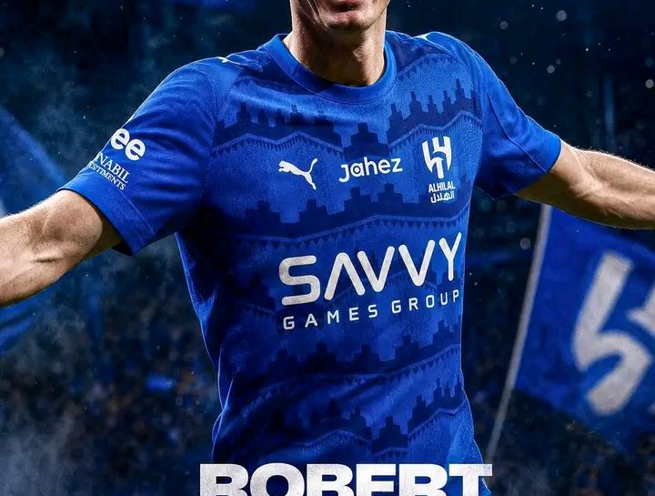 Kooxo Waa Weyn oo Xiiseynaya Saxiixa Robert Lewandowski