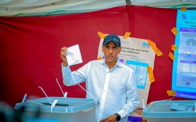Madaxweyne Mustafe Cumar oo Codkiisa ka Dhiibtay Doorashada Maamulka Magaalada Dhagaxbuur